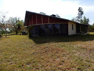 2143 D Rd, Town Of Loxahatchee Groves, FL 33470-4885