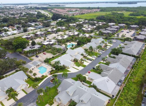 490 9 Pl, Vero Beach FL 32960-6822 exterior