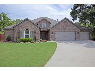 2000 Oakview Cv, Bentonville, AR 72712-4431
