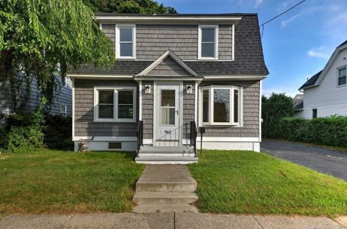 965 Broadway, Milford CT  06460-6308 exterior