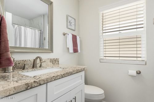 10817 Tropicana Cir, Sun City AZ  85351-2131 exterior