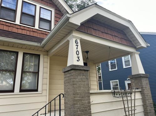 6703 Moltke Ave, Milwaukee, WI 53210-1354