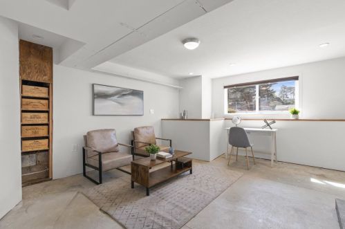 383 Monterey Rd, Pacifica CA  94044-1460 exterior