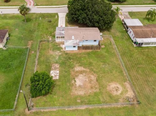 804 Taylor Ln, Lehigh Acres FL  33936-4952 exterior