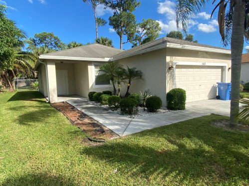 5412 Club Cir, West Palm Beach, FL 33415-1262