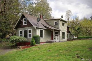 10706 Lake Joy Dr, Lake Joy, WA 98014-6828