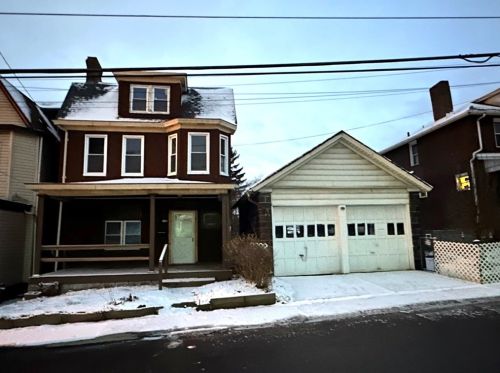 1475 Steuben St, Pittsburgh, PA 15205-3451