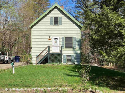 40 Emerald Dr, Hillsboro NH  03244-5021 exterior