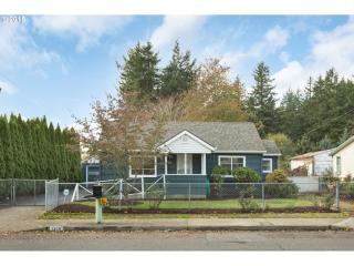 1319 139th Ave, Portland, OR 97233-2302