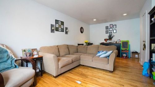 1453 68th St, North Bergen, NJ 07047-3604