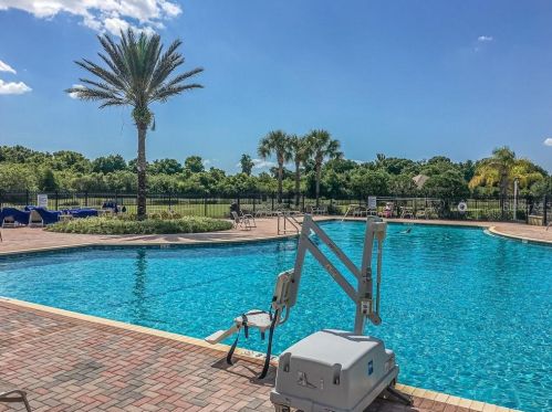 11330 Callaway Pond Dr, Riverview FL 33579-2347 exterior