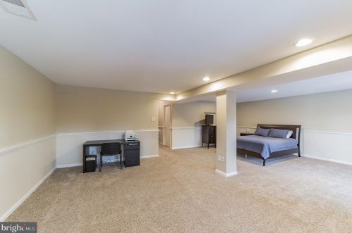 4834 Hogan Dr, Wilmington DE  19808-1713 exterior
