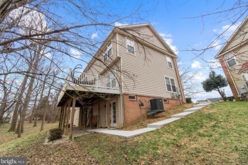 2716 Hollywell Ct, Bowie MD  20721-3013 exterior