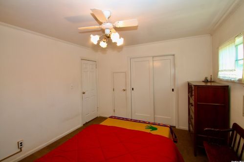 15 Harwich Rd, East Rockaway NY  11518-2407 exterior