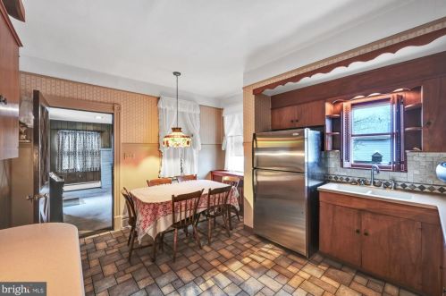 405 Warren St, Molino PA  17961-1833 exterior