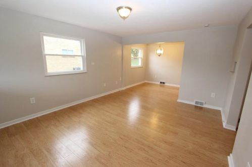 12 Poplar St, Canonsburg, PA 15317-2228