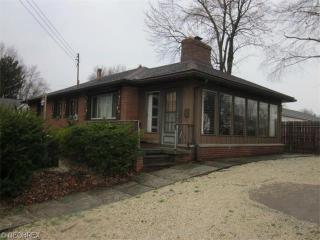 2115 Tyrone St, Akron, OH 44312-1234