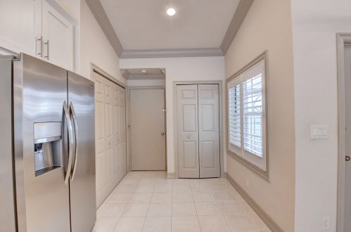 6169 Lake Hibiscus Dr, Delray Beach FL  33484-4620 exterior