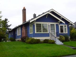2841 Ellis St, Bellingham, WA 98225-2624