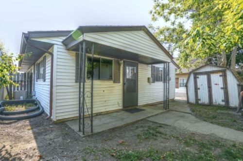 1028 Ironwood, Mishawaka IN  46544-4406 exterior