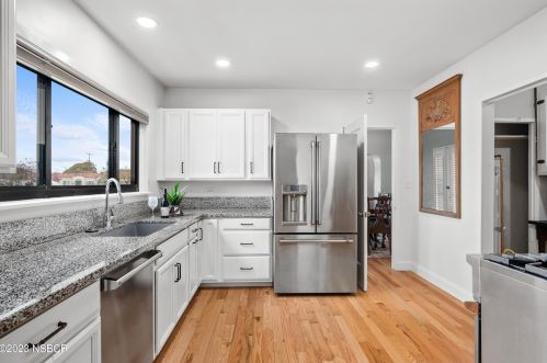 700 Cypress St, Santa Maria CA  93454-5222 exterior