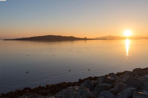 123 Lakeshore Ct, Richmond CA  94804-7422 exterior