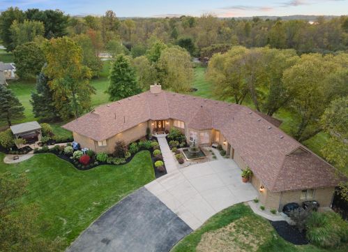 3675 Africa Rd, Galena, OH 43021-9579