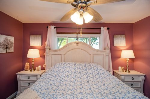 10436 Darnel Ave, Milwaukee WI 53223-3555 exterior