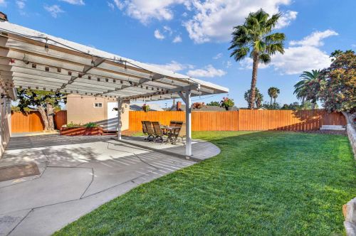 4471 Appleton St, San Diego CA 92117-1909 exterior