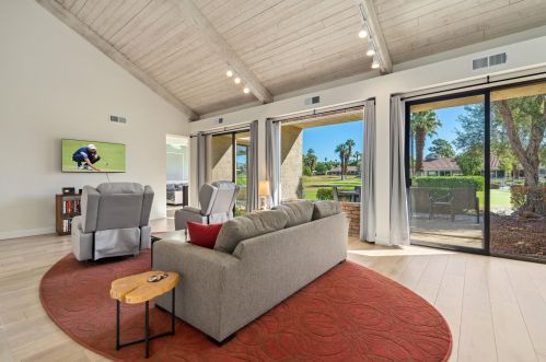 139 Desert Dr, Rancho Mirage CA  92270-4923 exterior