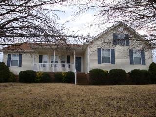 1826 Creekstone Dr, Columbia TN  38401-6718 exterior