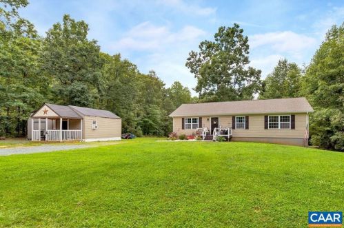 981 Hollands Rd, Bybee, VA 22963-4705
