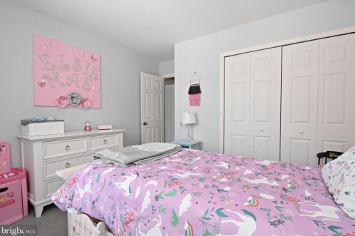 1109 Harbour Dr, Palmyra NJ 08065-2218 exterior