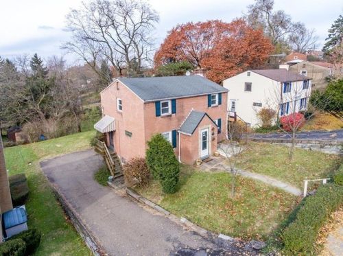 918 Bower Hill Rd, Pittsburgh, PA 15243-1918