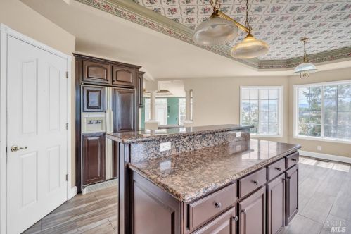 4084 Marcas St, Pinole CA  94564-1026 exterior