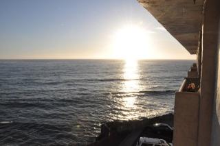 4878 Pescadero Ave, San Diego CA  92107-3431 exterior