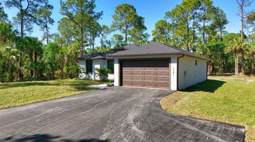 3541 40th Ave, Naples, FL 34117