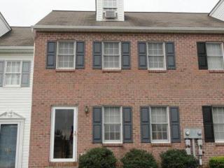 159 Northwood Ct, Lebanon PA  17042-5793 exterior
