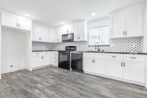 3225 Whitmore Ave, Modesto CA  95358-6238 exterior