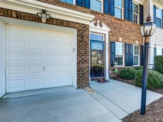 7358 Battalion Dr, Mechanicsville, VA 23116-6692