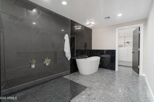 7702 Villa Theresa Dr, Glendale AZ 85308-8092 exterior