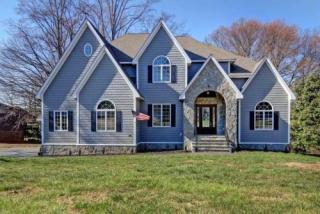 180 Shoreline Loop, Mooresville, NC 28117-7492