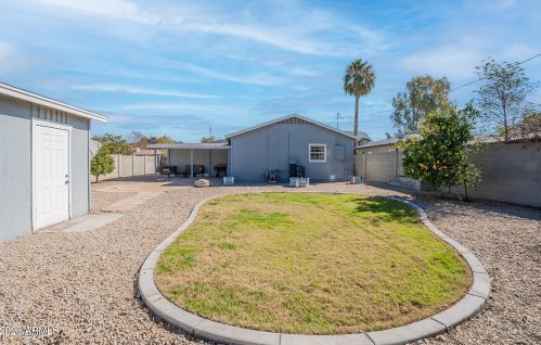 8142 11th Pl, Phoenix AZ  85020-3716 exterior