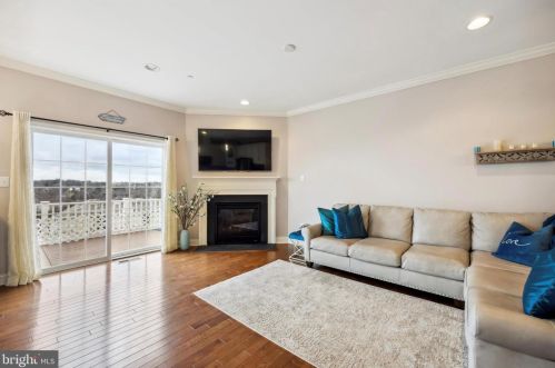 3524 Muirwood Dr, Newtown Square PA  19073 exterior