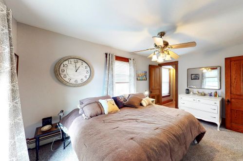 27 Howard Ave, Tilton NH  03276-1612 exterior