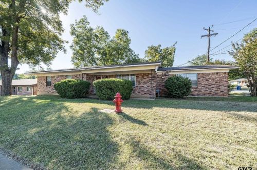 313 Main St, Whitehouse, TX 75791-3453