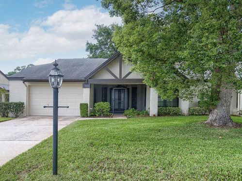 3466 Sutton Pl, Palm Harbor, FL 34684-3042