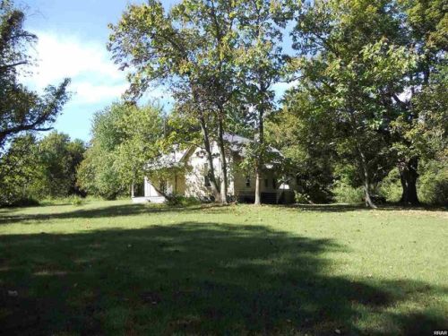 266 State Route 925, Hickman, KY 42050-7451