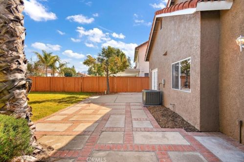 31236 Puas Dr, Temecula CA  92592-5714 exterior