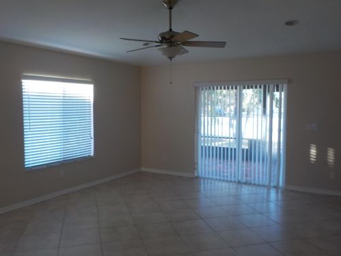 1947 Jamesport Dr, Fort Pierce FL  34953-4597 exterior